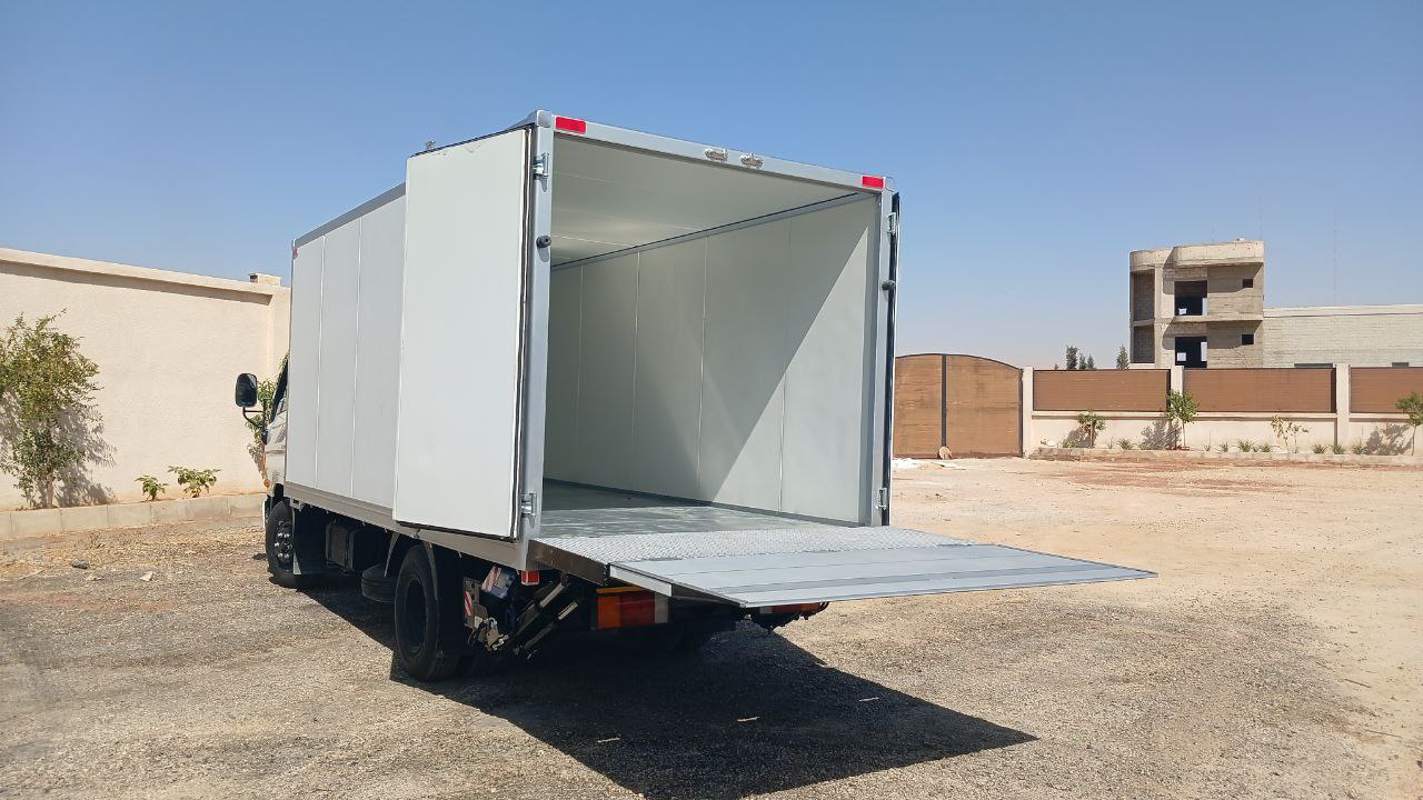 تصنيع صندوق 